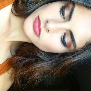 Meet your Posher, Priscilla Carvajal